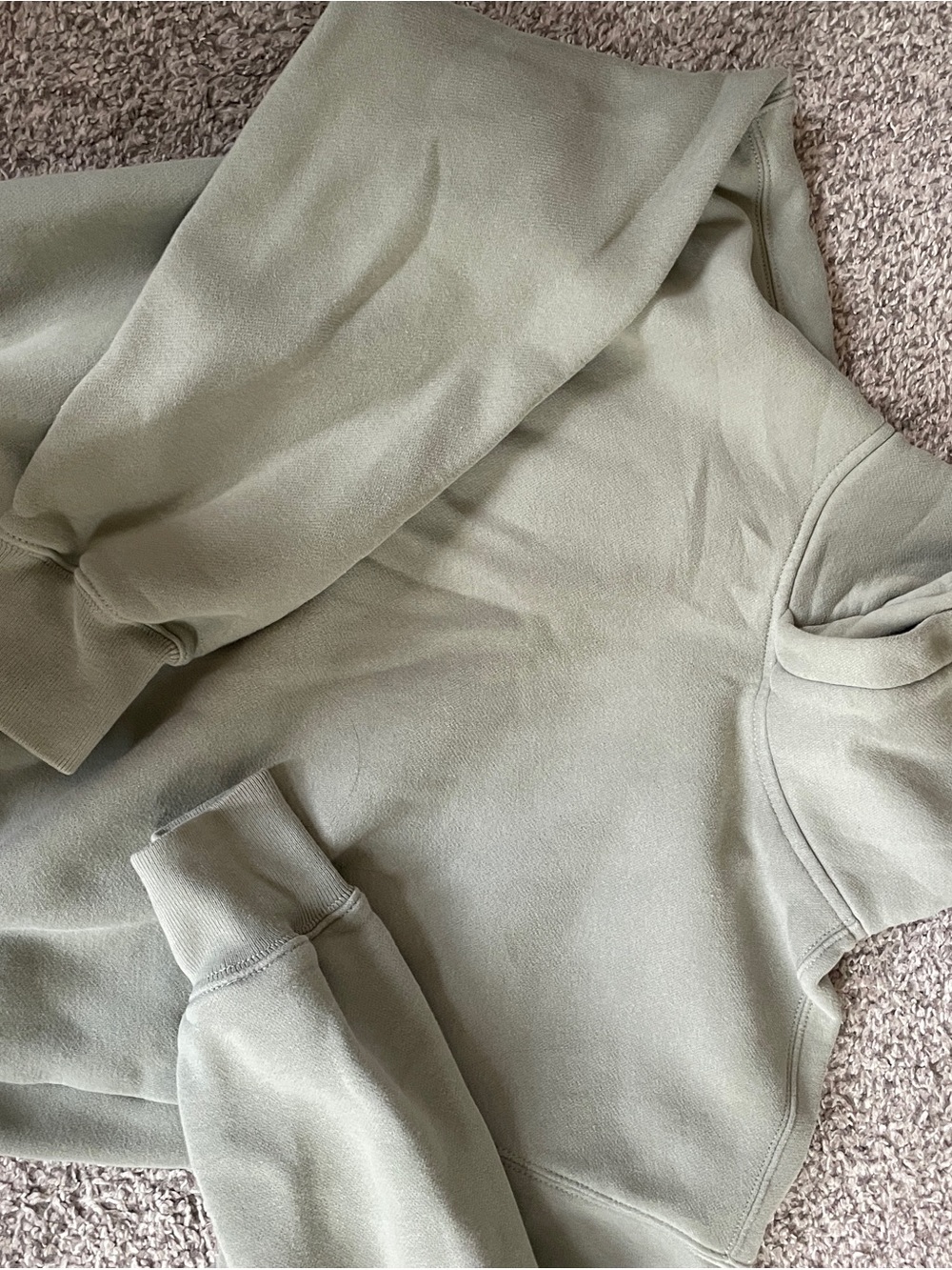Abercrombie and Fitch Women's Cozy Crewneck Sweater in Sage Green
